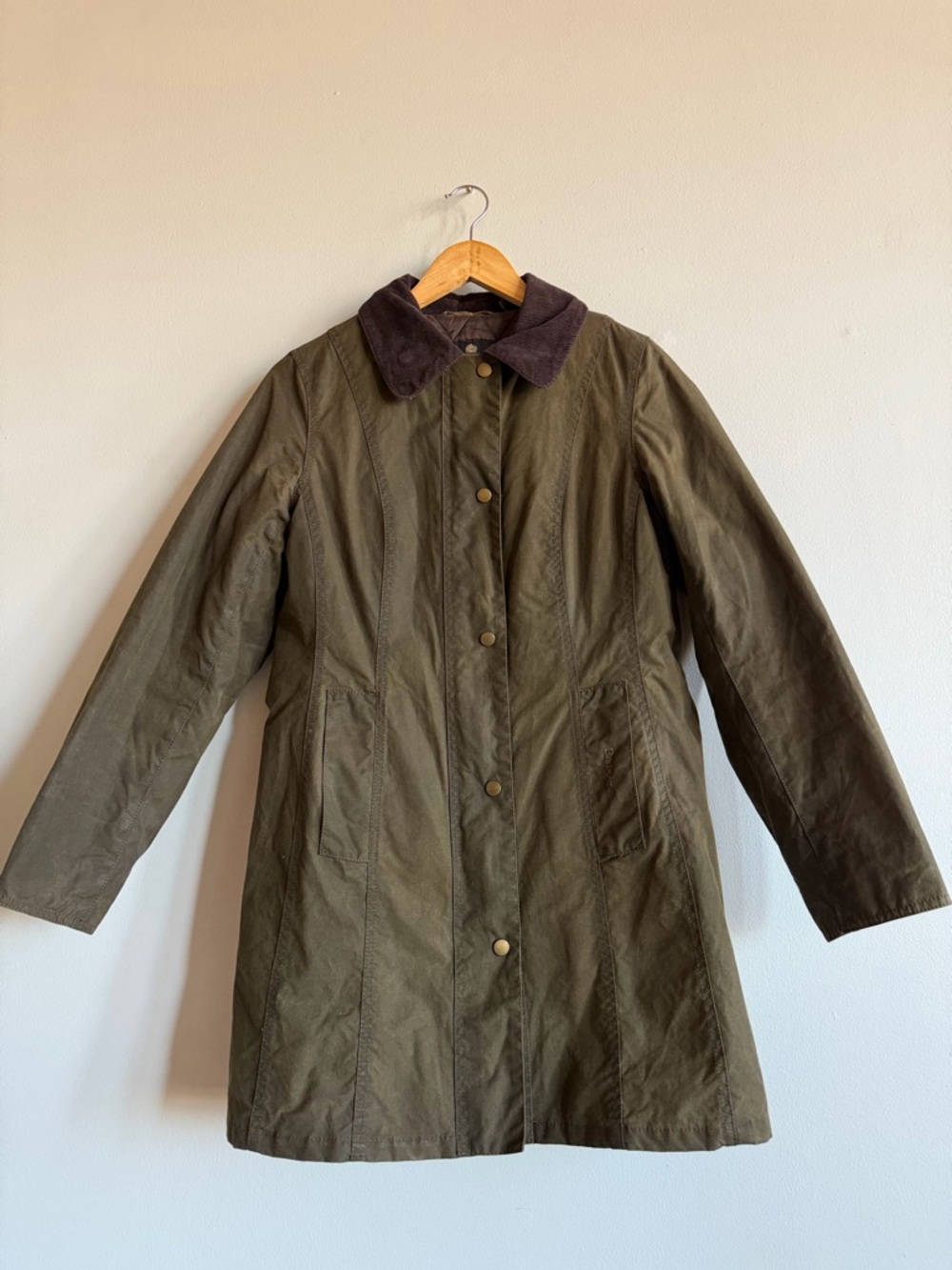 Barbour Belsay Wax Jacket | Olive | Women's UK 10 US 6